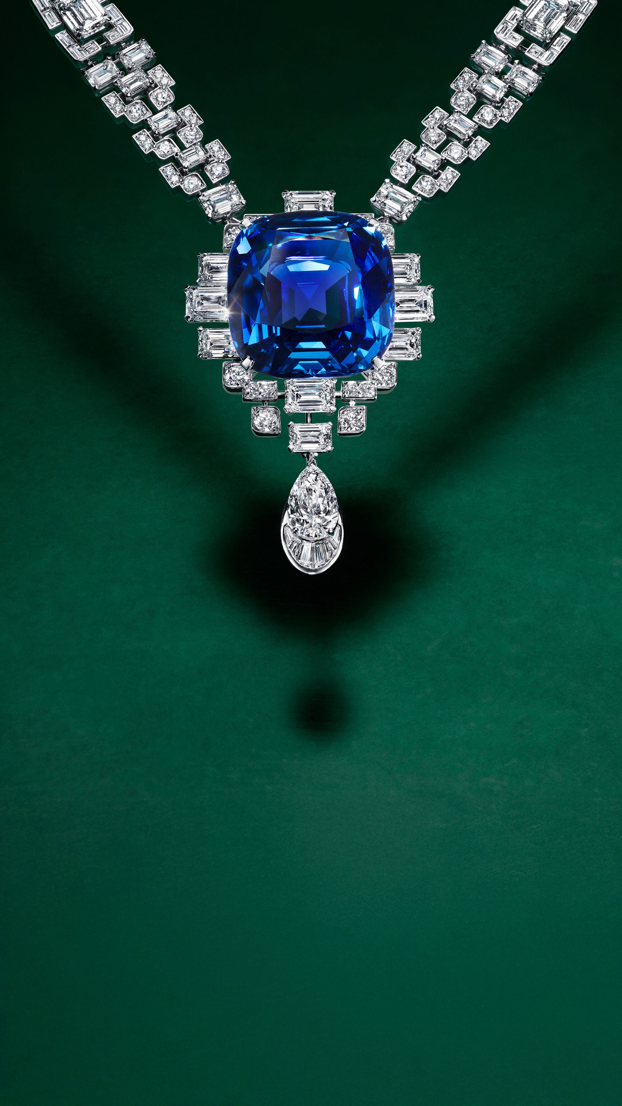 Graff | Extraordinary Fine Diamond Jewellery and Swiss Watches